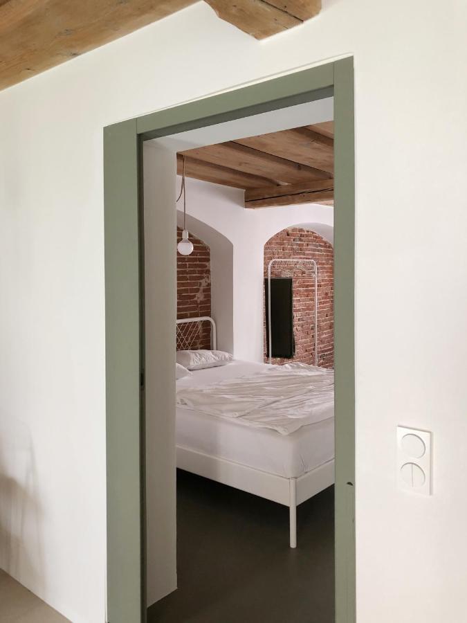 Gemuetliche Wohnung Im Herzen Von Линц Экстерьер фото