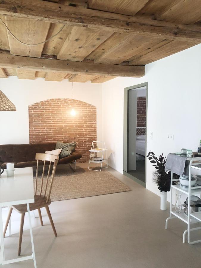 Gemuetliche Wohnung Im Herzen Von Линц Экстерьер фото